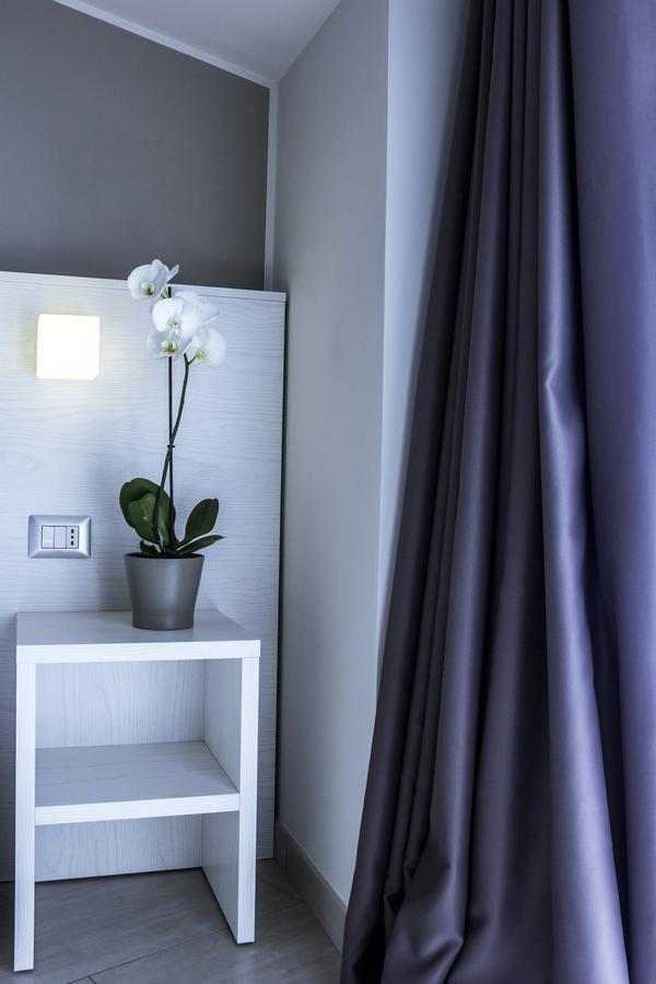 Hotel Beatrice Sirolo Bagian luar foto
